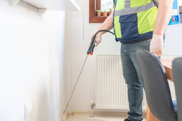 Best Commercial Pest Control Services  in Cave City, AR